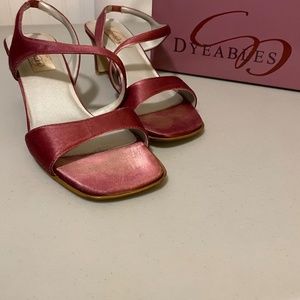 Dyeables Satin Pink Purple Open Toe Ankle Strap Low Heels Womens Size 7.5
